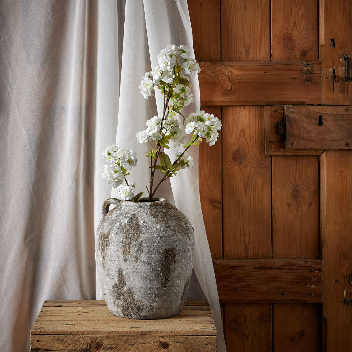 Tall White Blossom image 3