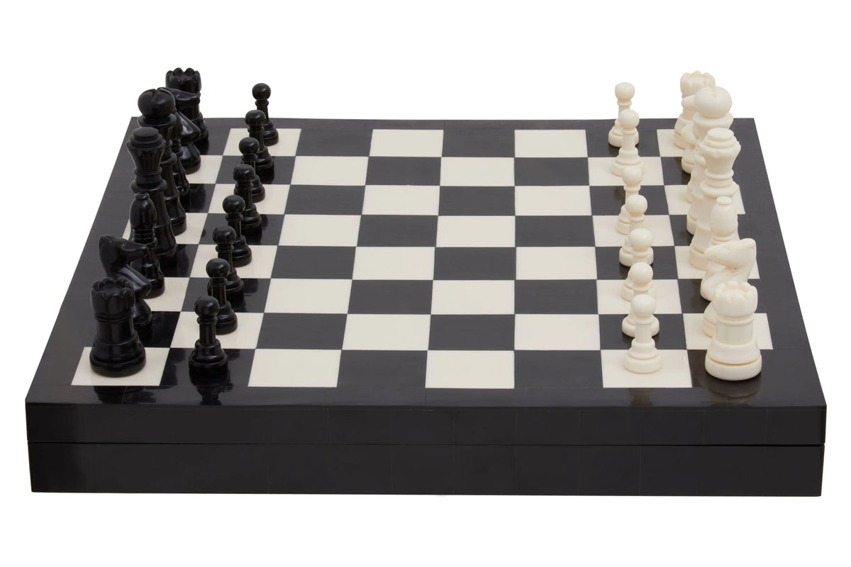 Golvath Black White Chess Set image 2