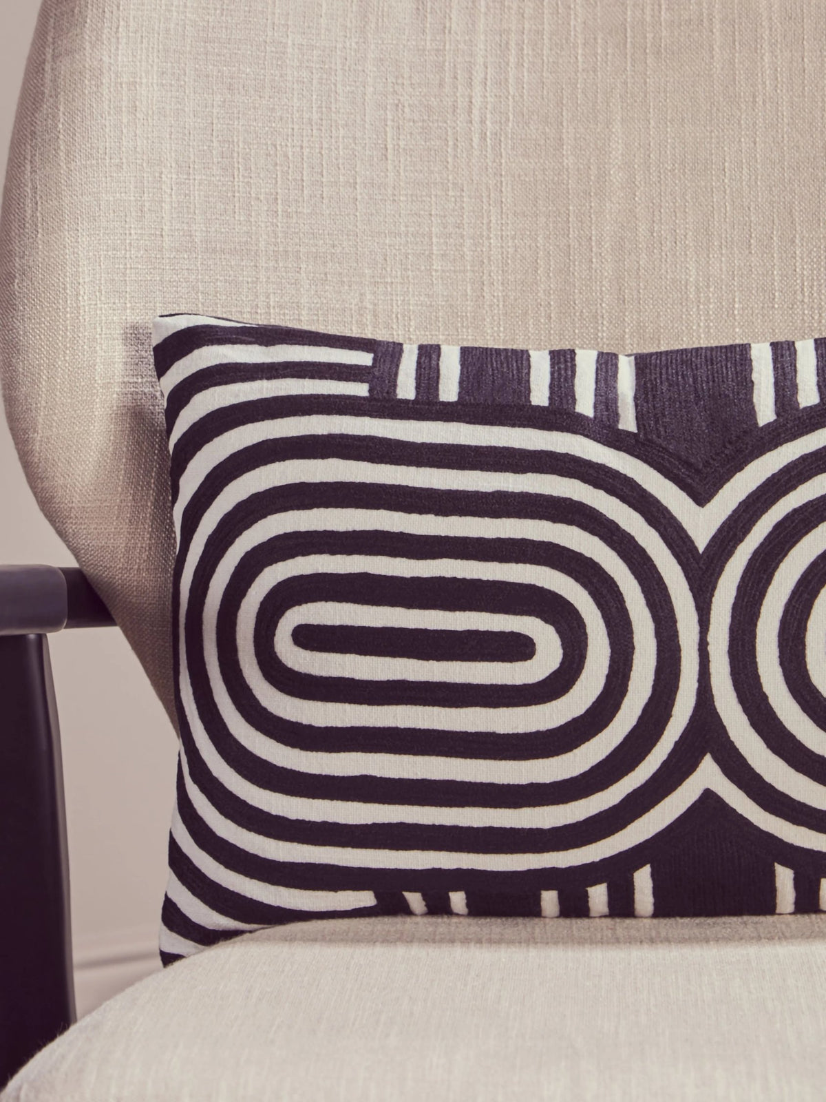 Fasano Black White Rectangular Cushion image 3