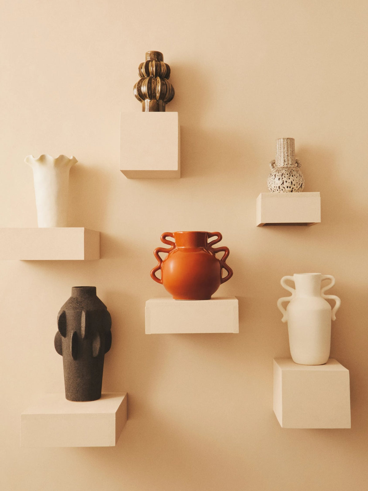 Gretvik Brown Stoneware Bubble Vase image 2