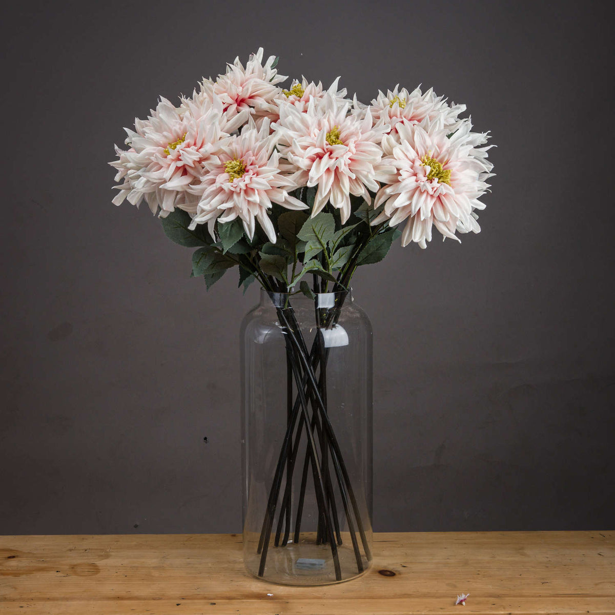 Lush Pink Dahlia image 1