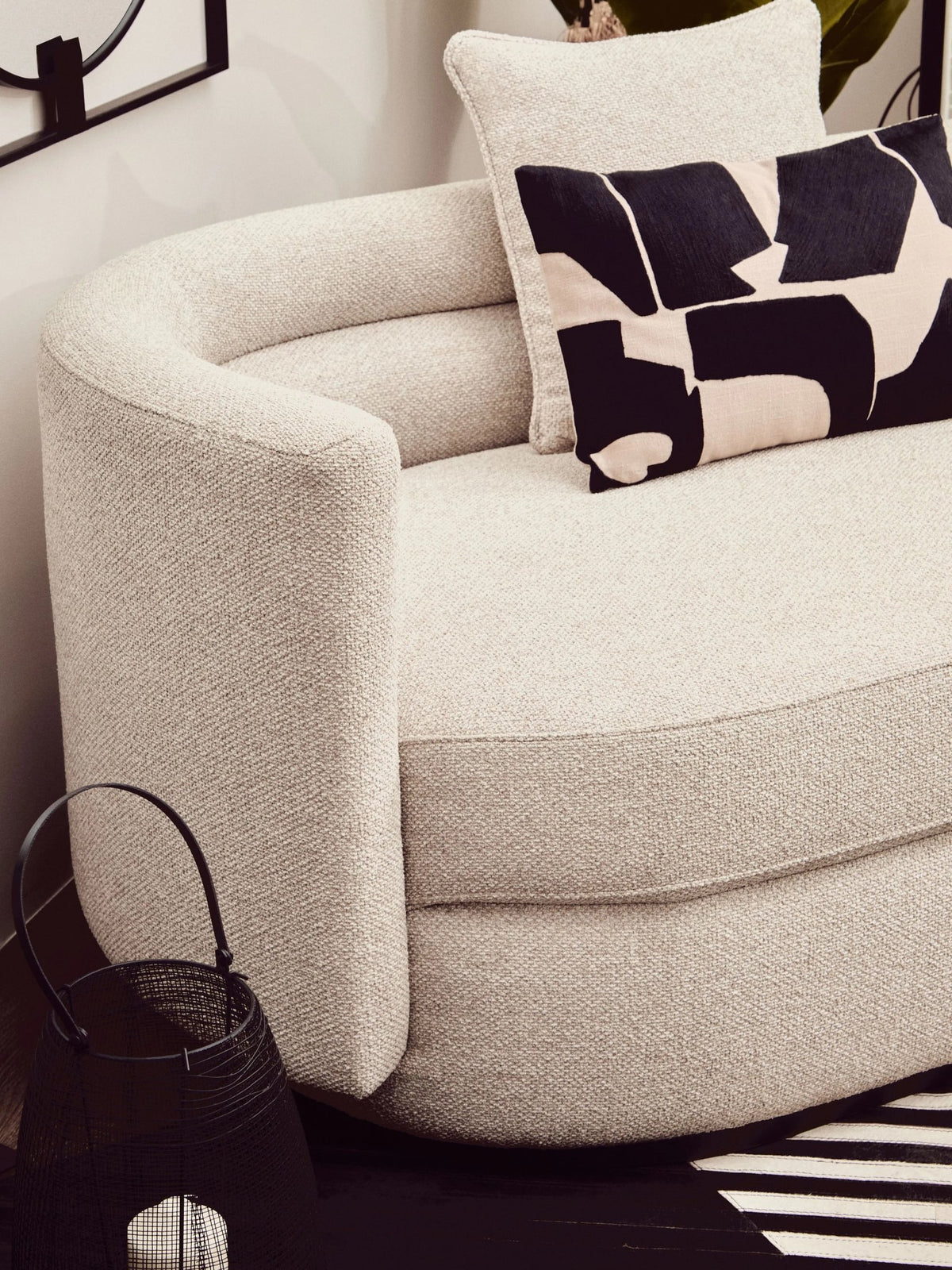 Lerici Black Natural Rectangular Cushion image 10